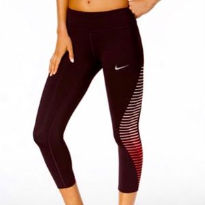 NIKE| Epic Run Power Crop in Port Wine SZ LG